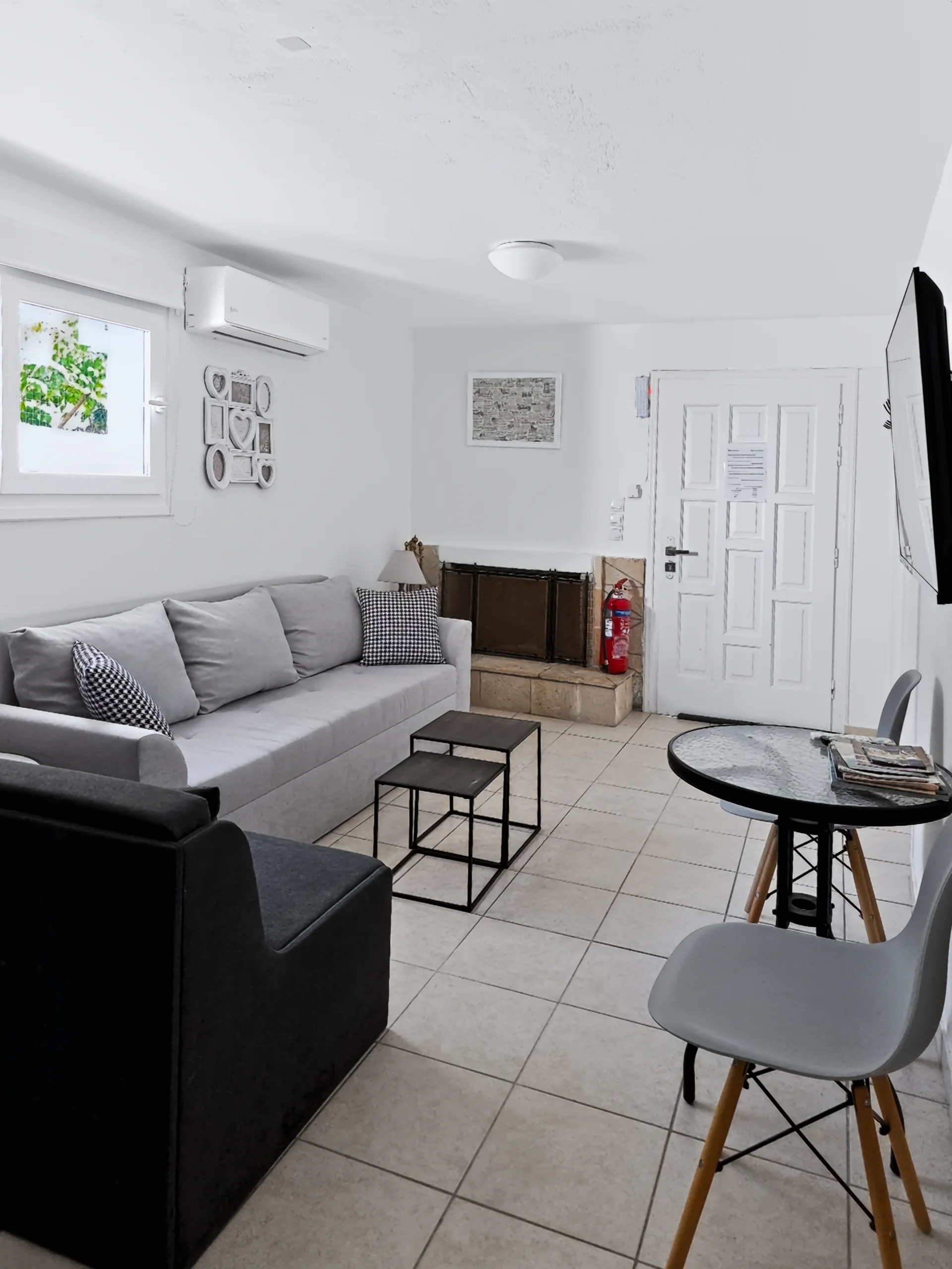 Apartment 5: open-plan sleeping and living area at Chakalaka Resort
